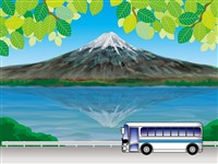 富士山登山ツアーに向かうバス